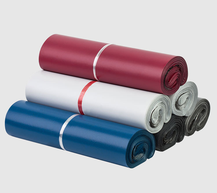 IJver x onthult Poly Express -tassen: efficiënte en duurzame verpakkingsoplossingen opnieuw definiëren